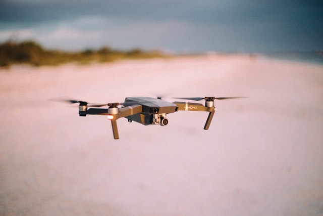 6 geriausi dronai profesionaliam fotografavimui ore: