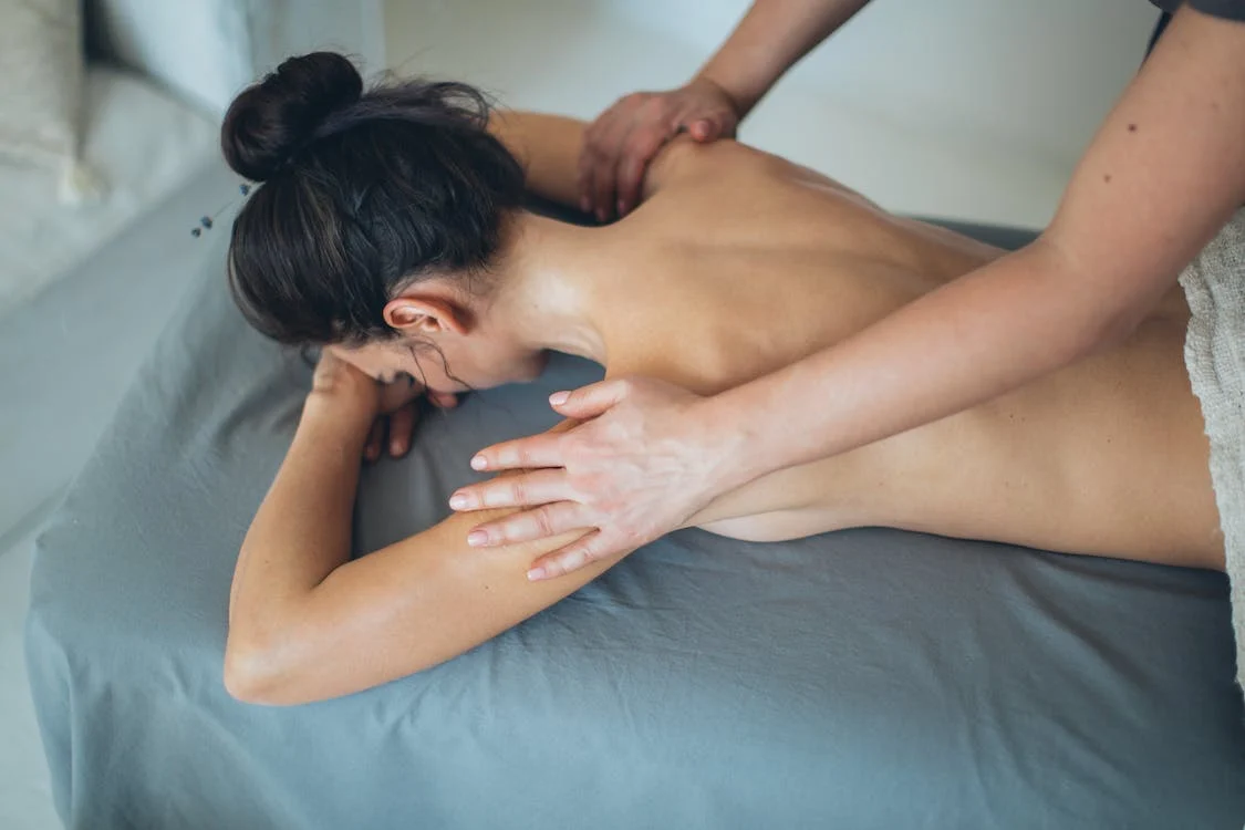 Pirmas kartas pas masažistą. Ką reikia žinoti?
